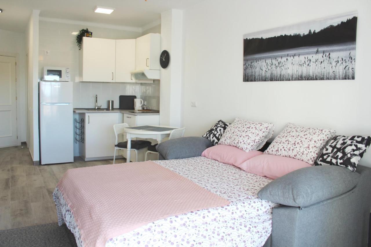 Charming Studio Nerja With Pool المظهر الخارجي الصورة